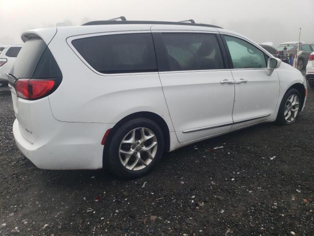 Photo 3 from auction – 2017 CHRYSLER PACIFICA T with VIN 2C4RC1BG9HR784890