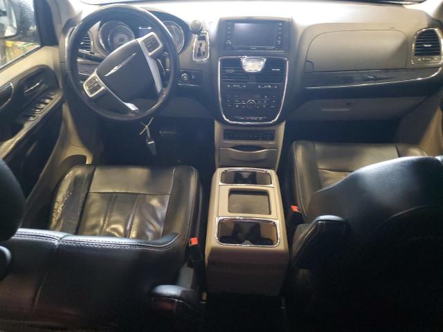 Photo 8 from auction – 2013 CHRYSLER TOWN & COU with VIN 2C4RC1CG5DR589619
