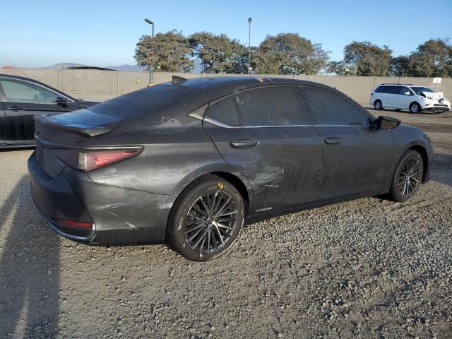 Photo 3 from auction – 2022 LEXUS ES 300H BA with VIN 58ADA1C19NU021104