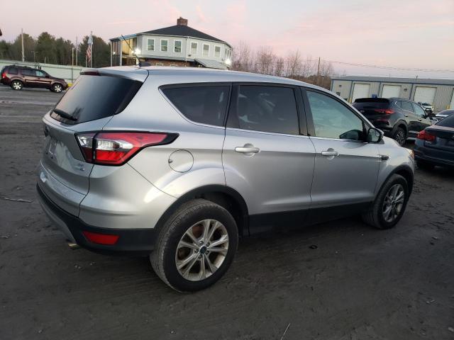 Photo 3 from auction – 2017 FORD ESCAPE SE with VIN 1FMCU9GDXHUD01664