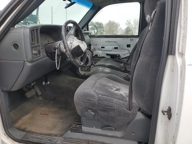Photo 7 from auction – 2000 CHEVROLET SILVERADO with VIN 1GCEC14T7YZ112003