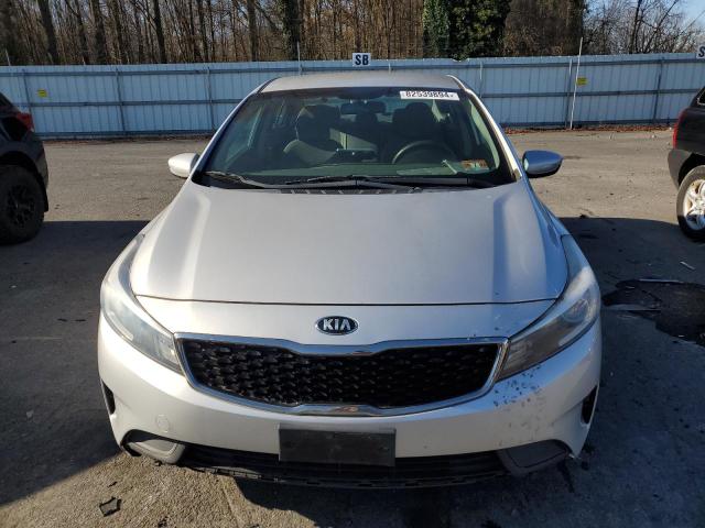 Снимка 5 от търг – 2017 KIA FORTE LX с VIN 3KPFK4A74HE047204