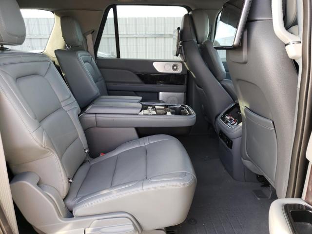 Photo 11 from auction – 2020 LINCOLN NAVIGATOR with VIN 5LMJJ3LT2LEL18937