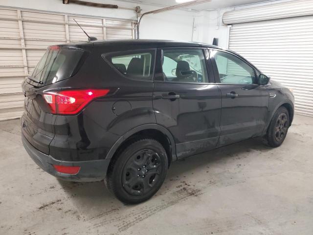 Photo 3 from auction – 2019 FORD ESCAPE S with VIN 1FMCU0F74KUA17977