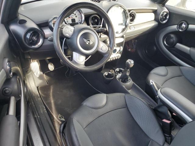 Photo 8 from auction – 2010 MINI COOPER S with VIN WMWMS3C56ATY51365