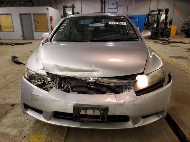 Photo 5 from auction – 2010 HONDA CIVIC LX with VIN 19XFA1F52AE029055
