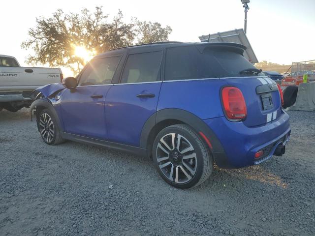 Photo 2 from auction – 2021 MINI COOPER S with VIN WMWXU9C04M2N77138