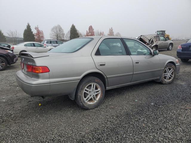 Photo 3 from auction – 2001 TOYOTA CAMRY CE with VIN JT2BG22K010599068