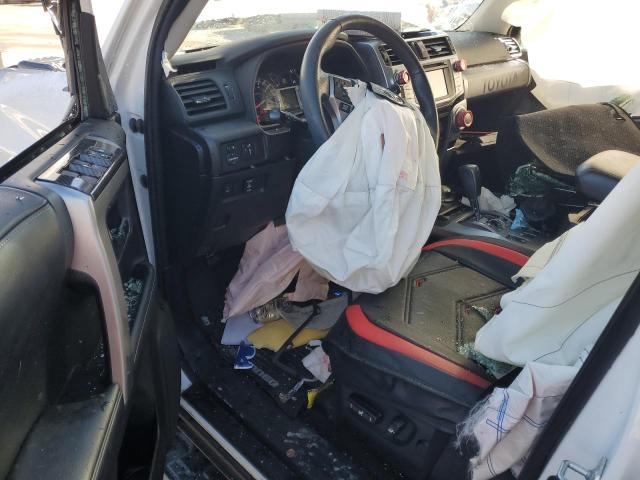 Photo 8 from auction – 2018 TOYOTA 4RUNNER SR with VIN JTEBU5JRXJ5580610