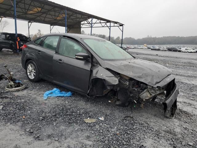 Снимка 4 от търг – 2015 FORD FOCUS SE с VIN 1FADP3F26FL214236