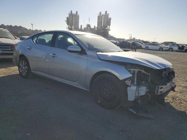 Photo 4 from auction – 2020 NISSAN ALTIMA S with VIN 1N4BL4BVXLN316759