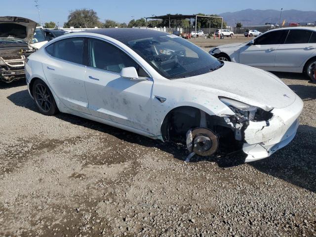 Photo 4 from auction – 2018 TESLA MODEL 3 with VIN 5YJ3E1EA0JF017244
