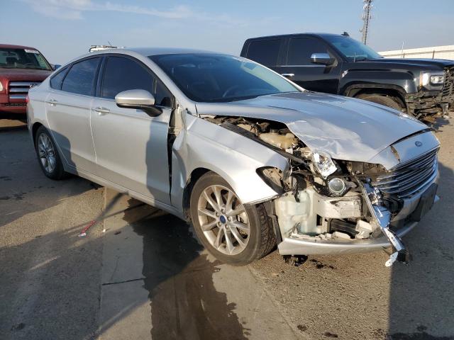 Photo 4 from auction – 2017 FORD FUSION SE with VIN 3FA6P0H76HR217478