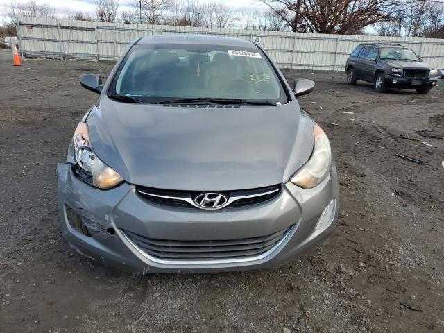 Photo 5 from auction – 2012 HYUNDAI ELANTRA GL with VIN 5NPDH4AE4CH131712