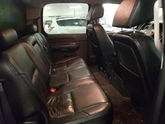 Photo 10 from auction – 2011 CHEVROLET 1500 with VIN 3GCPKSE30BG408181