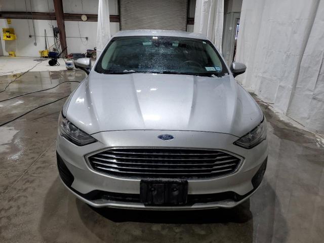 Photo 5 from auction – 2019 FORD FUSION SE with VIN 3FA6P0LU6KR147209