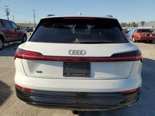 Photo 6 from auction – 2024 AUDI Q8 E-TRON with VIN WA15AAGE4RB049434