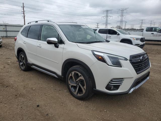 Photo 4 from auction – 2023 SUBARU FORESTER T with VIN JF2SKARC1PH413404