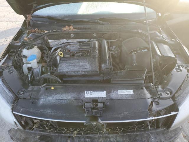 Photo 11 from auction – 2017 VOLKSWAGEN JETTA S with VIN 3VW2B7AJ1HM359088
