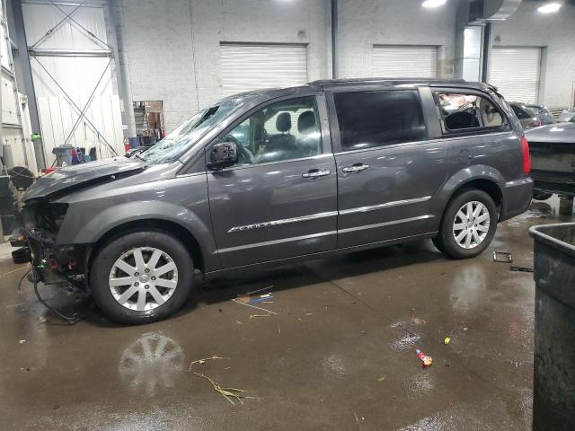 CHRYSLER TOWN & COU 2016 with VIN 2C4RC1BGXGR206991 - Photo from auction