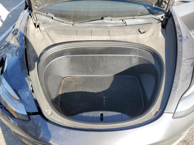 Photo 11 from auction – 2018 TESLA MODEL 3 with VIN 5YJ3E1EA8JF157851