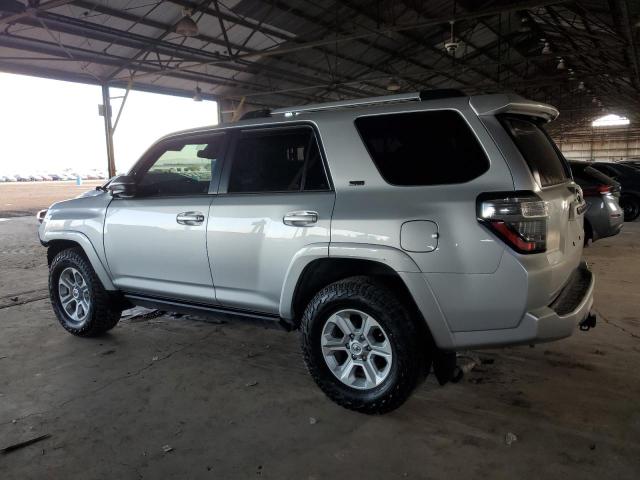 Photo 2 from auction – 2022 TOYOTA 4RUNNER SR with VIN JTEMU5JR2N6077999
