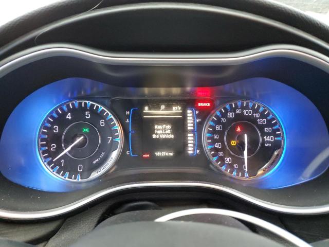 Photo 9 from auction – 2015 CHRYSLER 200 LIMITE with VIN 1C3CCCAB1FN563757