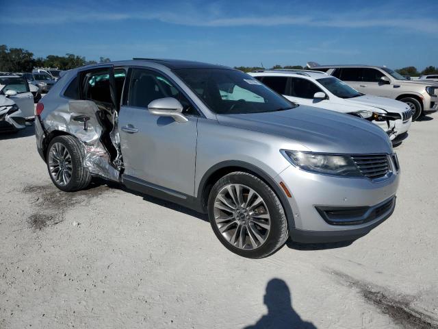 Photo 4 from auction – 2016 LINCOLN MKX RESERV with VIN 2LMTJ8LR4GBL61159