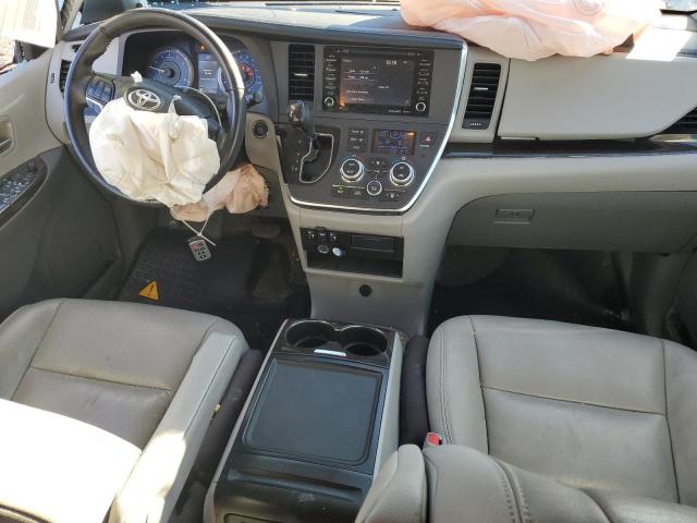 Photo 8 from auction – 2018 TOYOTA SIENNA XLE with VIN 5TDYZ3DC4JS939858
