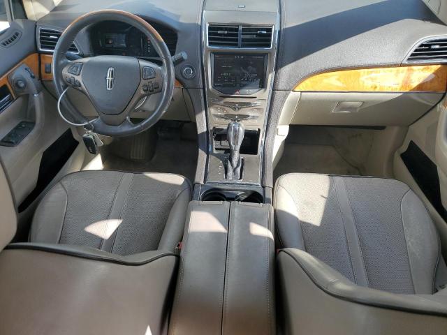 Photo 8 from auction – 2011 LINCOLN MKX with VIN 2LMDJ6JK3BBJ17428