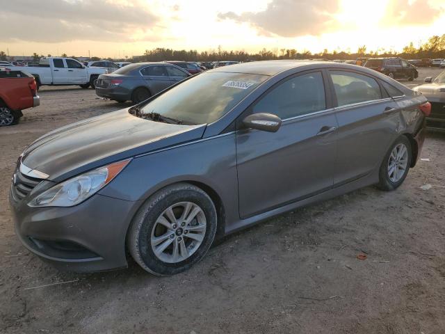 HYUNDAI SONATA GLS 2014 with VIN 5NPEB4AC2EH826309 - Photo from auction