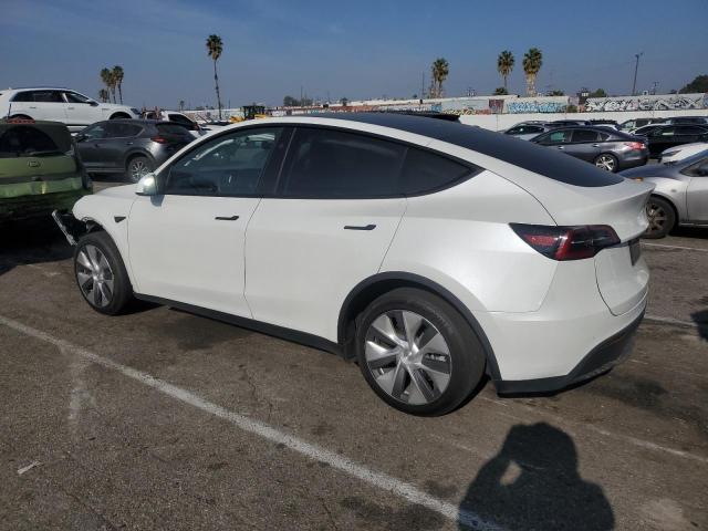 Снимка 2 от търг – 2023 TESLA MODEL Y с VIN 7SAYGDED7PF957340