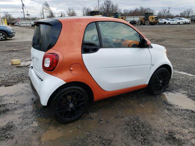 Photo 3 from auction – 2016 SMART FORTWO with VIN WMEFJ5DA7GK055813
