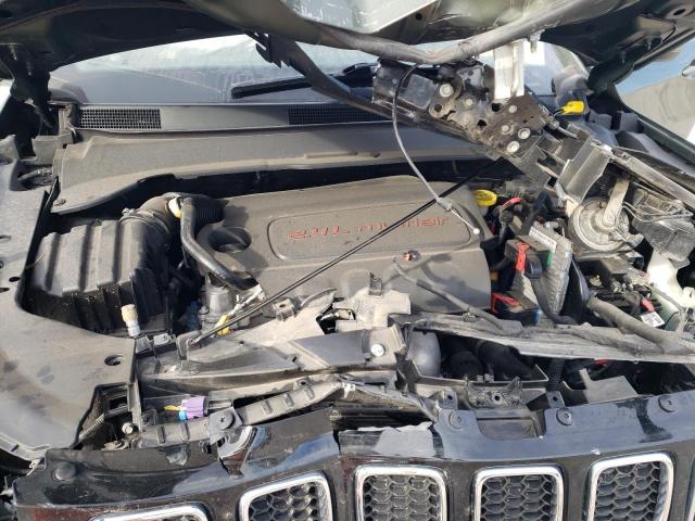 Photo 12 from auction – 2018 JEEP COMPASS LA with VIN 3C4NJDBB6JT162714