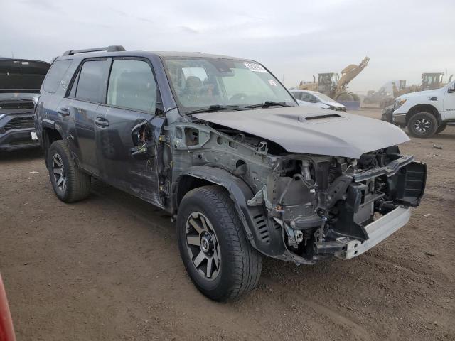 Photo 4 from auction – 2020 TOYOTA 4RUNNER SR with VIN JTEBU5JR9L5776797