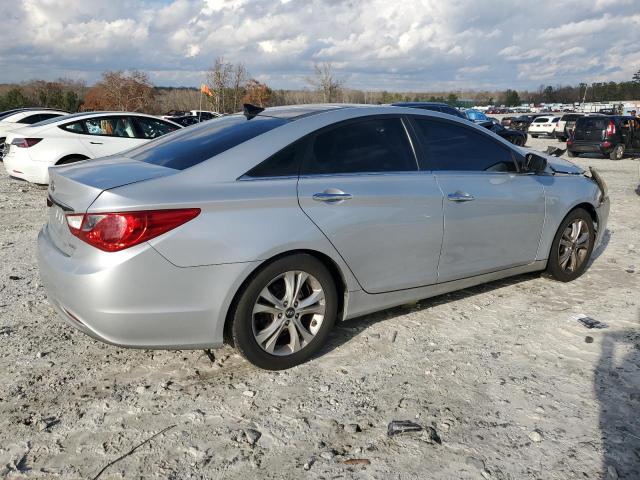 Photo 3 from auction – 2012 HYUNDAI SONATA SE with VIN 5NPEC4AC7CH391720