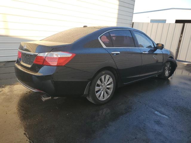 Photo 3 from auction – 2015 HONDA ACCORD EXL with VIN 1HGCR2F81FA131504
