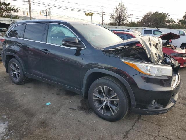 Photo 4 from auction – 2016 TOYOTA HIGHLANDER with VIN 5TDJKRFH4GS228137