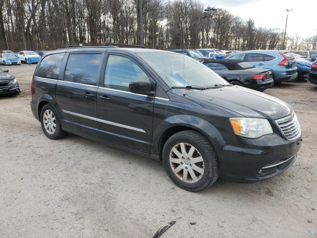 Photo 4 from auction – 2014 CHRYSLER TOWN & COU with VIN 2C4RC1BGXER448631