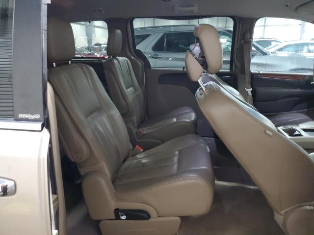 Photo 11 from auction – 2014 CHRYSLER TOWN & COU with VIN 2C4RC1CG6ER107189