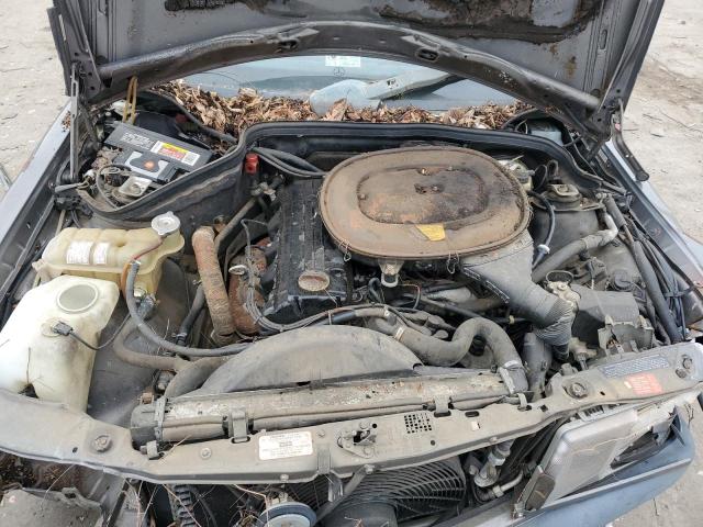 Photo 11 from auction – 1987 MERCEDES-BENZ 190 E 2.3 with VIN WDBDA28D3HF305694