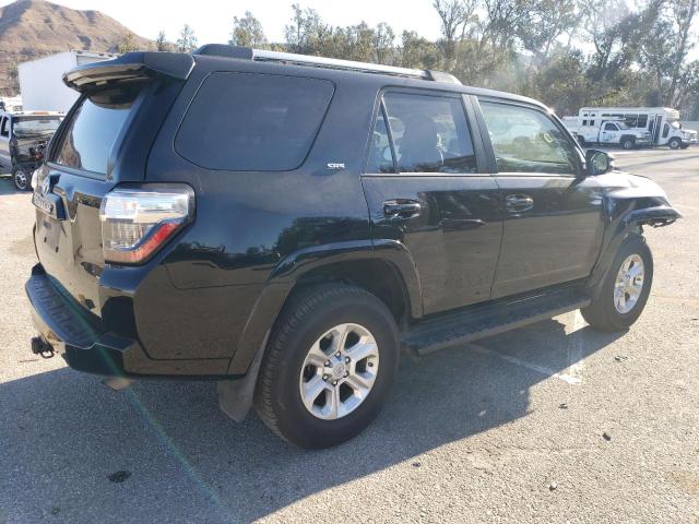 Photo 3 from auction – 2019 TOYOTA 4RUNNER SR with VIN JTEBU5JR2K5689189