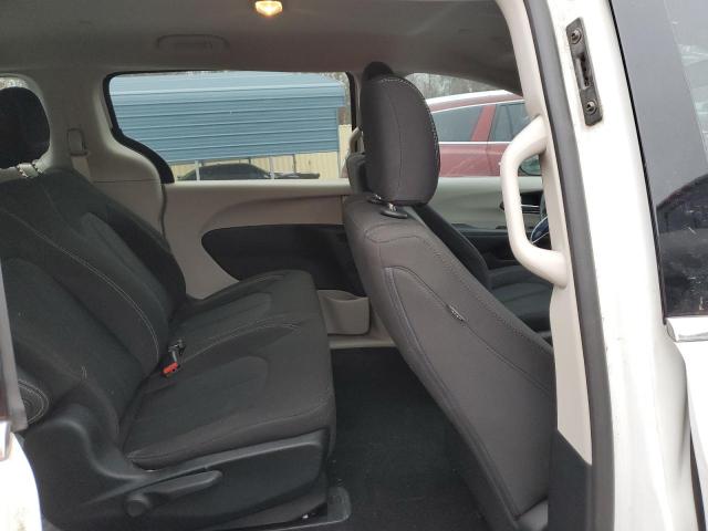 Photo 11 from auction – 2020 CHRYSLER VOYAGER L with VIN 2C4RC1AG2LR237728