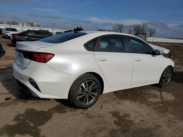 Photo 3 from auction – 2023 KIA FORTE LX with VIN 3KPF24AD8PE670104
