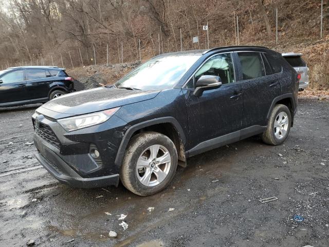 TOYOTA RAV4 XLE 2021 with VIN 2T3P1RFV4MC152000 - Photo from auction