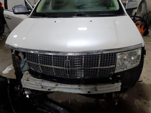 Photo 12 from auction – 2010 LINCOLN MKX with VIN 2LMDJ8JC4ABJ25931