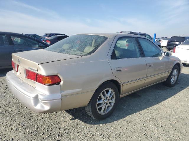 Photo 3 from auction – 2000 TOYOTA CAMRY LE with VIN JT2BF28K5Y0258253