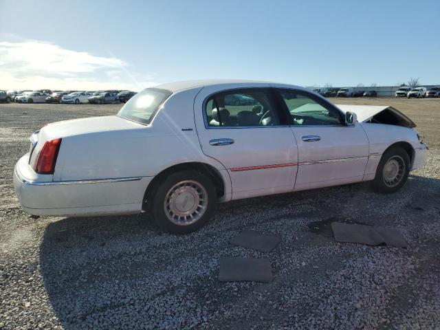 صورة رقم 3 من المزاد - 2002 LINCOLN TOWN CAR E مع VIN 1LNHM81WX2Y667652