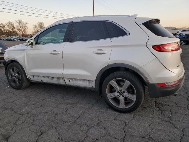 Photo 2 from auction – 2016 LINCOLN MKC PREMIE with VIN 5LMCJ1C92GUJ04673