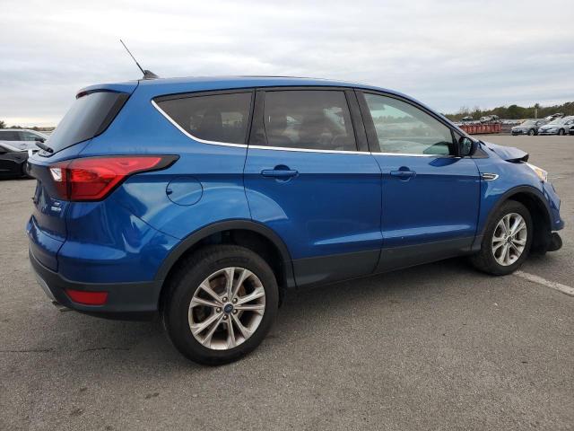 Photo 3 from auction – 2019 FORD ESCAPE SE with VIN 1FMCU9GD9KUA73258